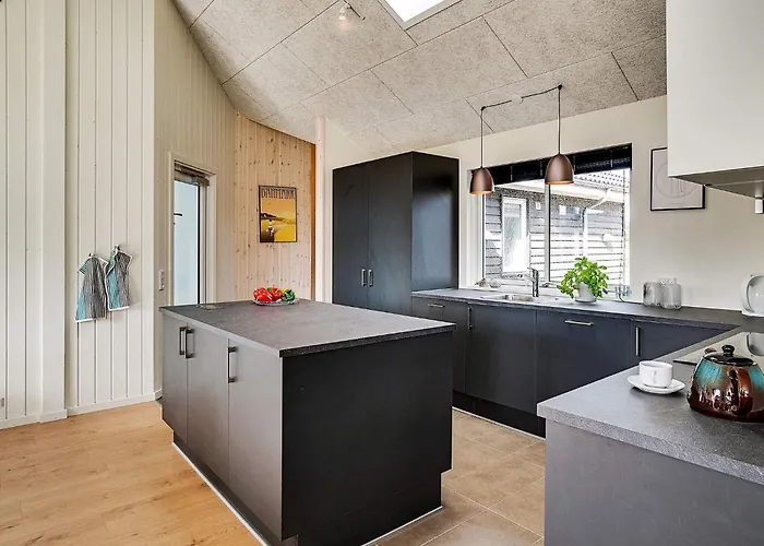 Luxury Retreat With Pool - By Traum Vakantiehuis