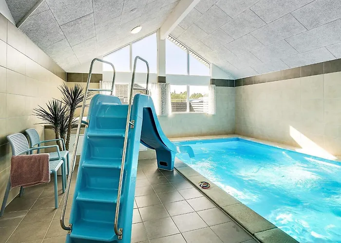 Vakantiehuis Luxury Retreat With Pool - By Traum *